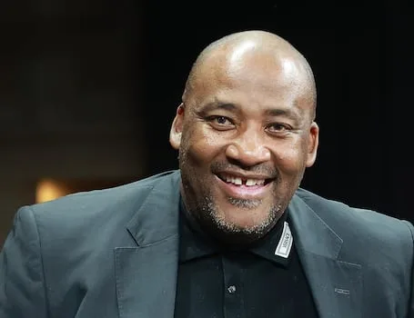 WATCH | McKenzie gives Safa 21 days to repay R13m VAR funds
