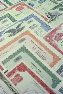 Disparada dos títulos muda apostas para juros em grandes economias