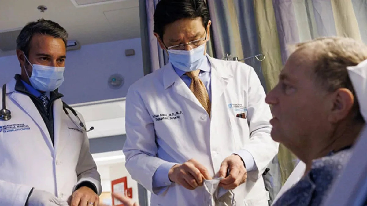 A world first: Man lives withpig kidney for nine months