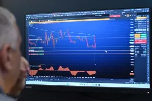 Ibovespa Futuro cai na contramão de Nova York; dados econômicos estão no radar