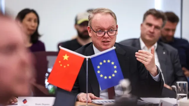 Empresas alertam para desequilíbrio entre produção e consumo na China