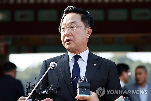 與, 수석사무부총장 문진석·조직사무부총장 안태준 임명