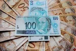 4 títulos públicos para se proteger e aproveitar taxas históricas