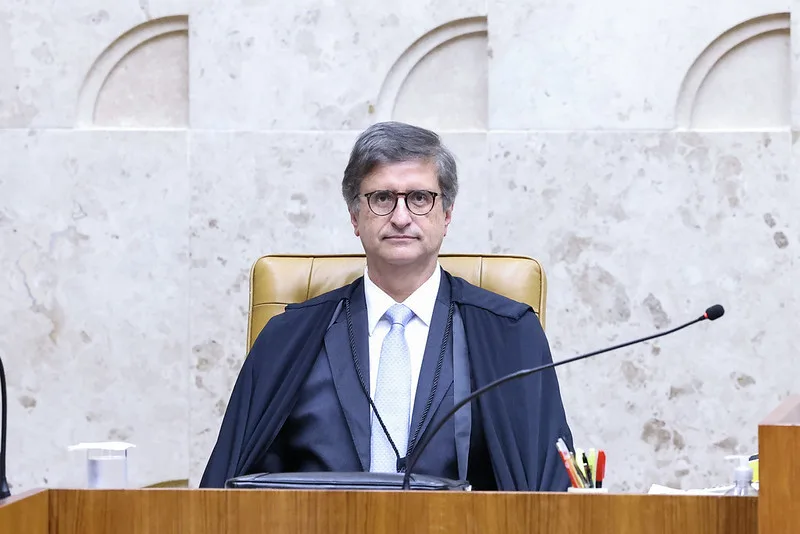 PGR defende nulidade de relatório da PF sobre relação entre Vorcaro e Moraes