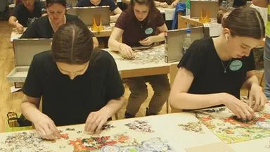 Höchste Konzentration beim Speedpuzzeln