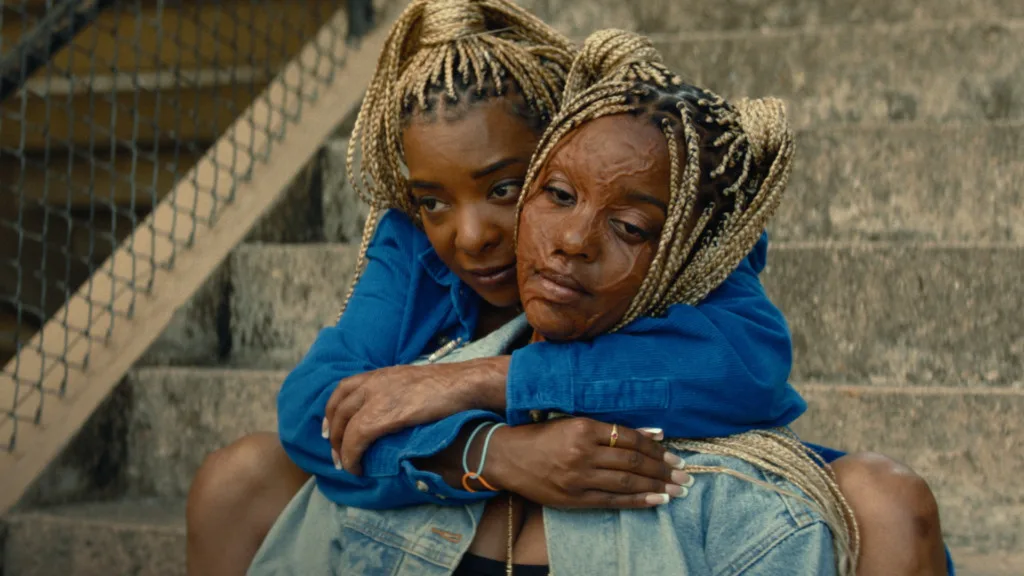 Ardente Vingança – Crítica: Filme transforma trauma e raiva em uma história brutal sobre duas irmãs