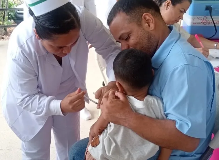 Vacunación infantil contra la hepatitis alcanza en Panamá un 93%, indica el Ministerio de Salud