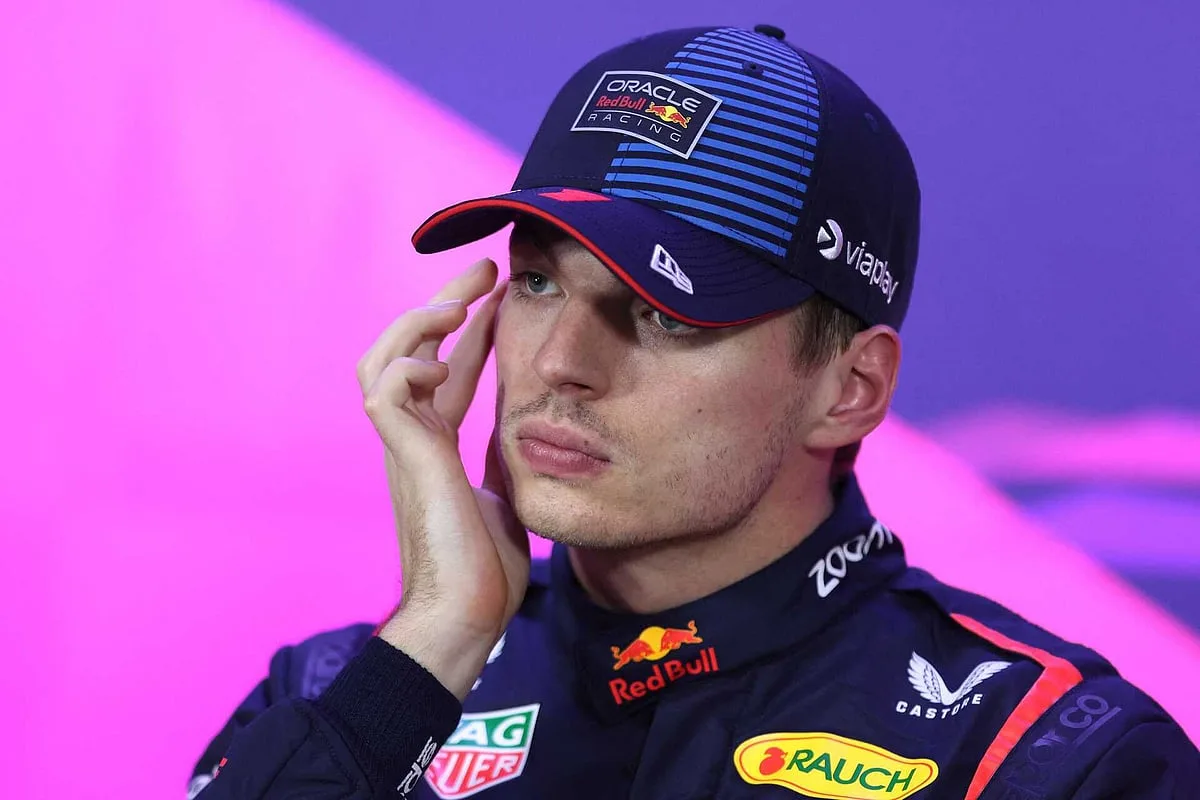Max Verstappen renova com a Red Bull até 2030 com o desejo de "voltar ao topo"