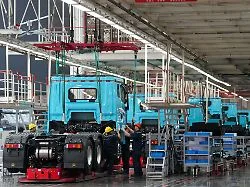 Billiger, elektrisch, bereit: Chinas Lkw-Hersteller nehmen Europa ins Visier