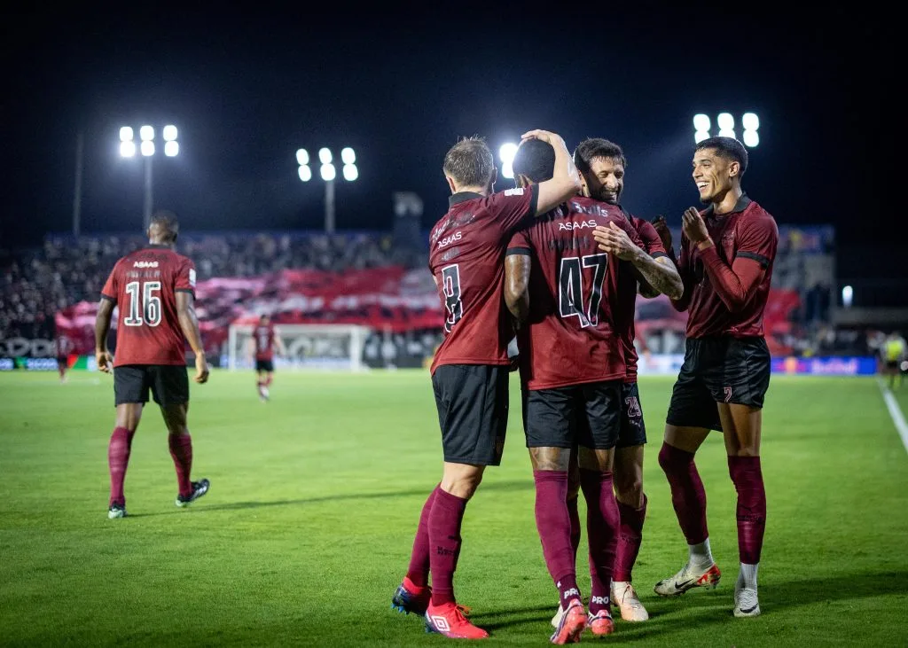 Red Bull Bragantino vence o Cruzeiro em jogo eletrizante pelo Brasileirão