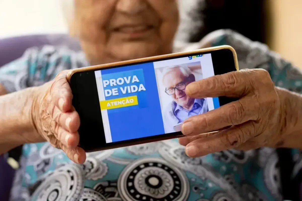 Votar nas eleições de 2026 também vale como Prova de Vida do INSS