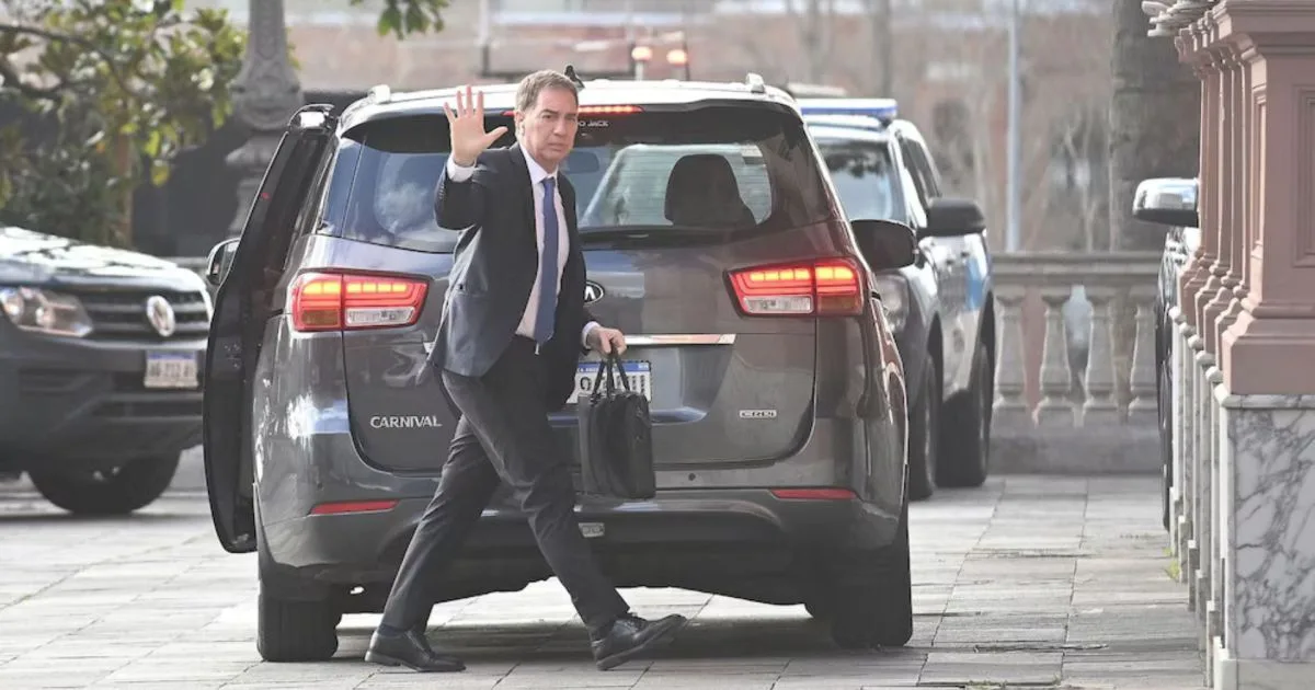Santilli celebró la caída de la sesión por el DNU 70, anticipó el debate por las PASO y repudió los incidentes frente al Congreso