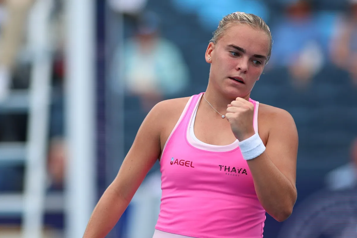 Bejlek domina confronto tcheco, Sabalenka enfrenta australiana