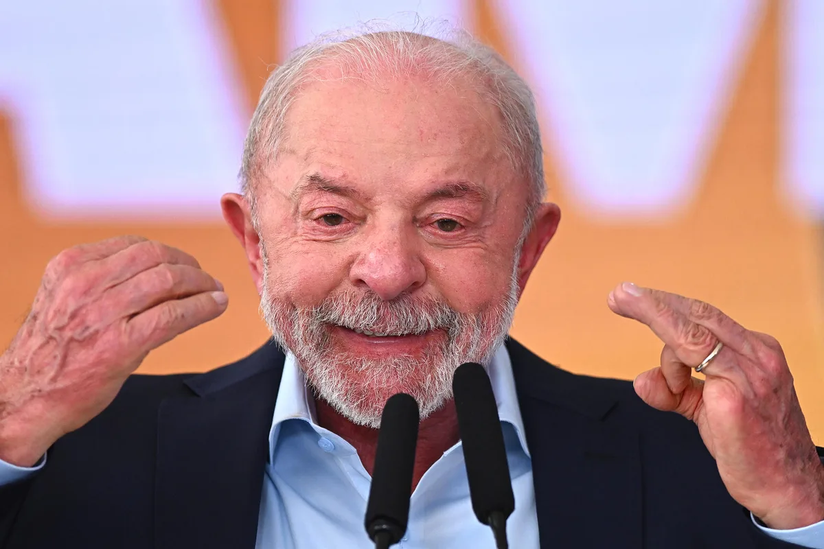 Lula promete defender las riquezas de Brasil y evitar "lo que pasó en Venezuela"