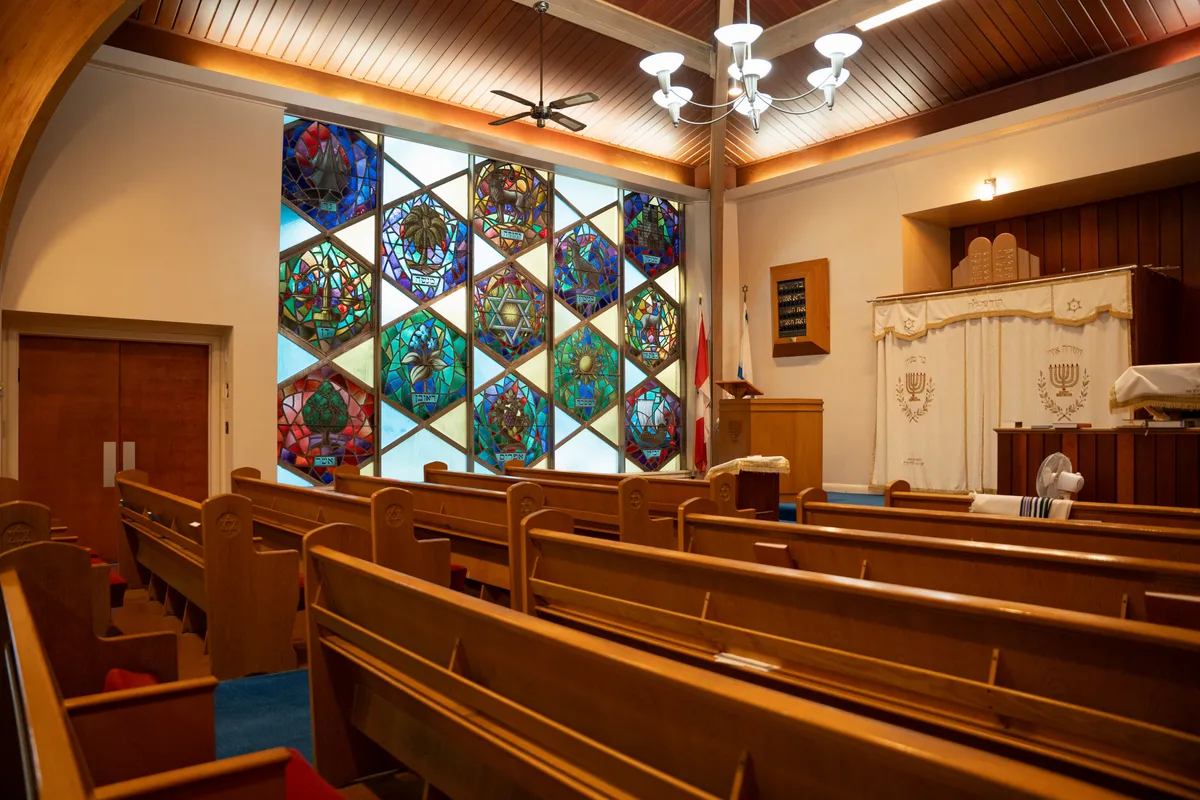Belleville synagogue shooter did not have gun licence, source says