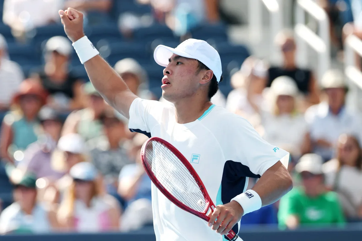 Nakashima elimina Medvedev e vai às oitavas em Cincinnati