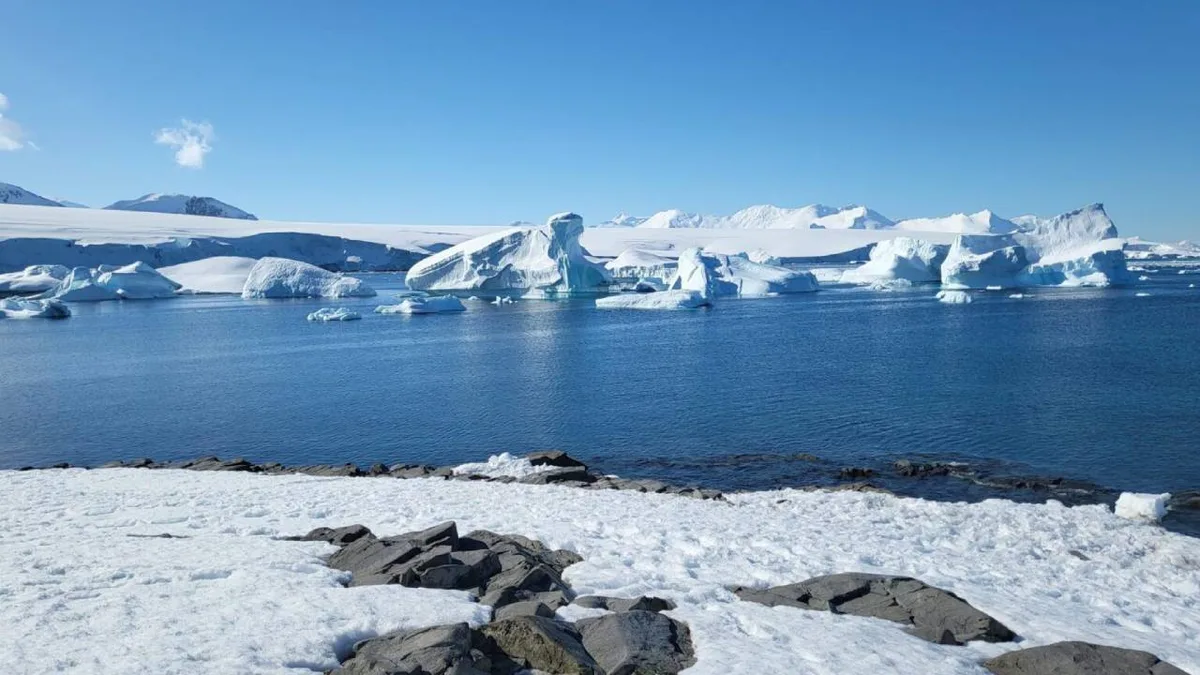 Greenland, Antarctica have lost 11,309 billion tonnes of ice since 1979, raising sea levels by 31.4 mm