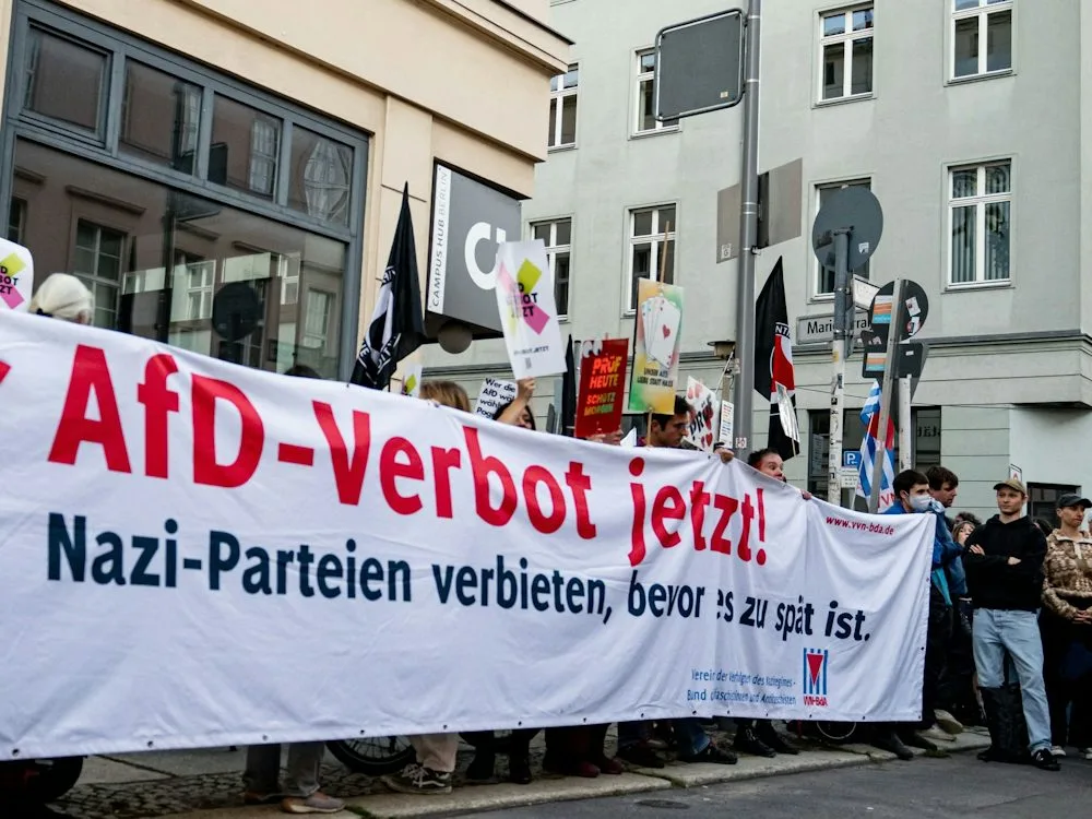 Schutz vor Verfassungsfeinden: Kommt Bewegung in die Debatte um ein AfD-Verbotsverfahren?