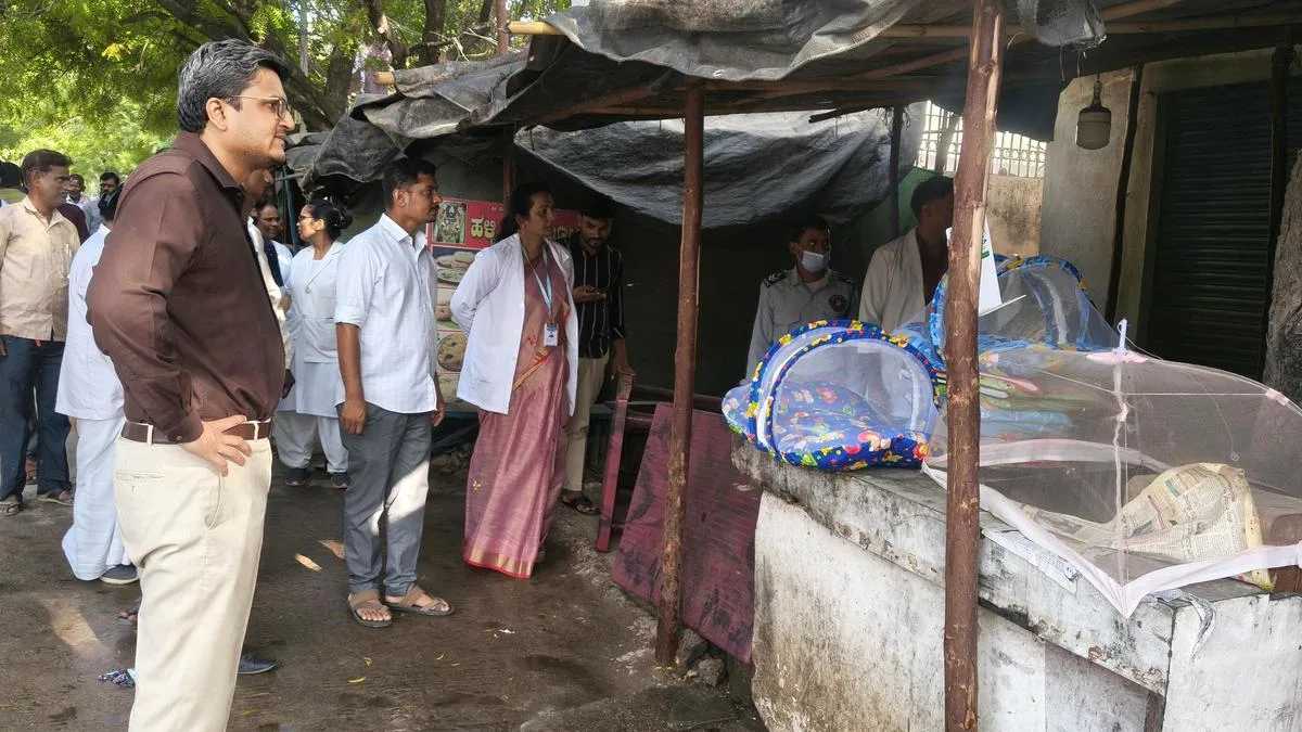 Deputy Commissioner inspects Mother and Child Hospital in Yadgir city, orders infrastructure boost