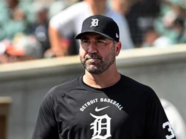 Justin Verlander is retiring. With a work stoppage on the horizon, how many others might join him?