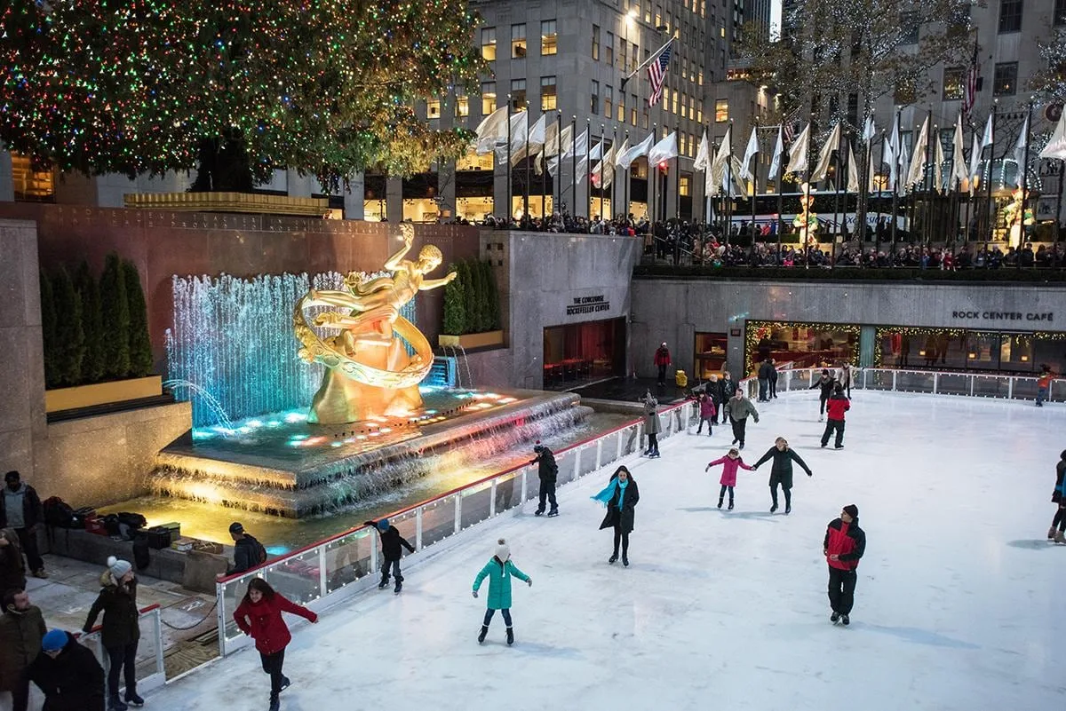La pista de hielo de Rockefeller Center cumple 90 años y estrena un edificio de recepción, salones privados y servicios VIP