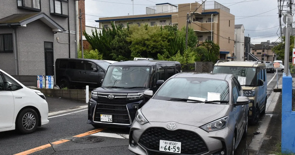 千葉豪雨で放置車両2700台超か 「道通れない」 事故も続発