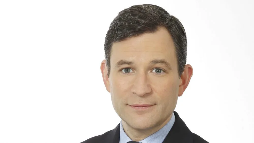 Dan Harris Once Delivered Headlines. Now He Helps MS NOW Subscribers Not Worry About Them