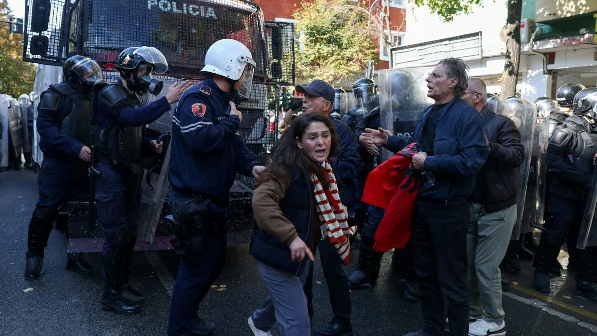 Albania protests continue for sixth straight day demanding Prime Minister’s resignation