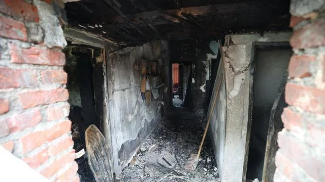 Mordkommission ermittelt: Feuer mit drei Toten in Bochum: Bewohner unter Mordverdacht