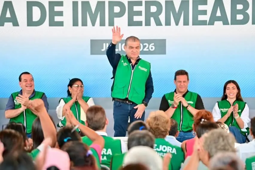 Benefician a más de 40 mil habitantes de Torreón con impermeabilizante a bajo costo