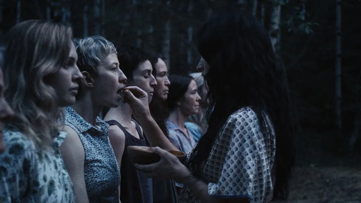 Una mujer superviviente del Holocausto que termina captada por una secta femenina: la historia real de la abuela del director Guy Nattiv que apunta a los Oscar