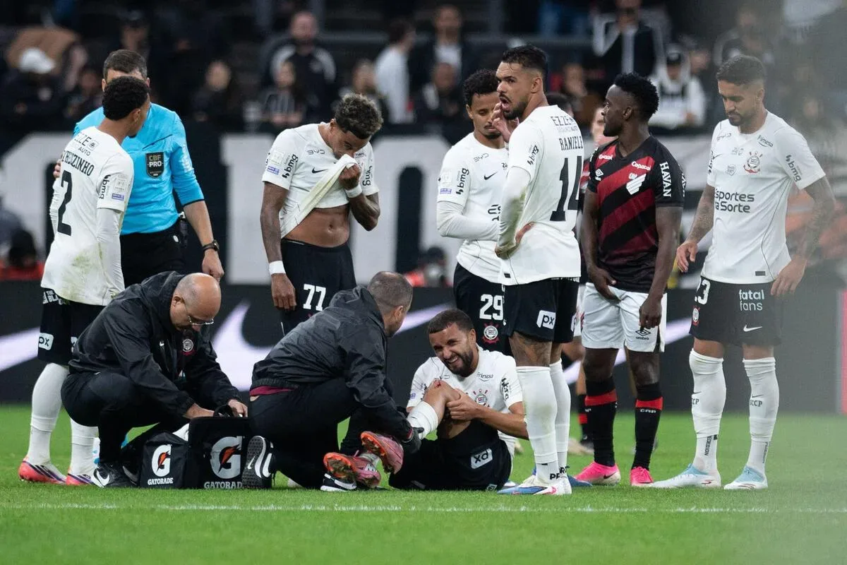 Corinthians admite janela sem reforços e dívida de R$ 21,5 milhões trava contratações