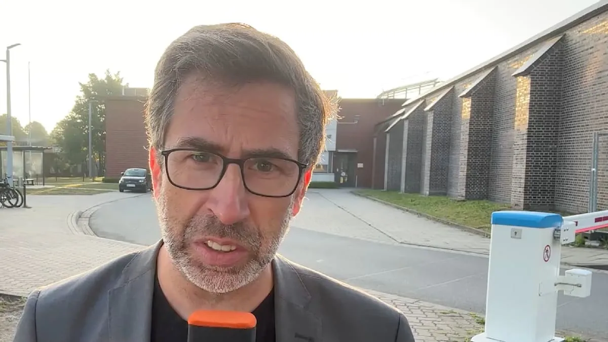 Mitarbeiter sollen Drogen und Handys in JVA eingeschleust haben