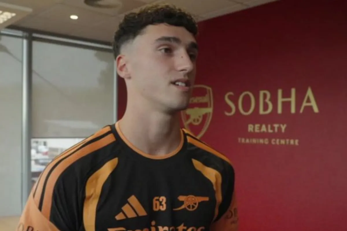 New Arsenal signing explains why he left Manchester United for Gunners