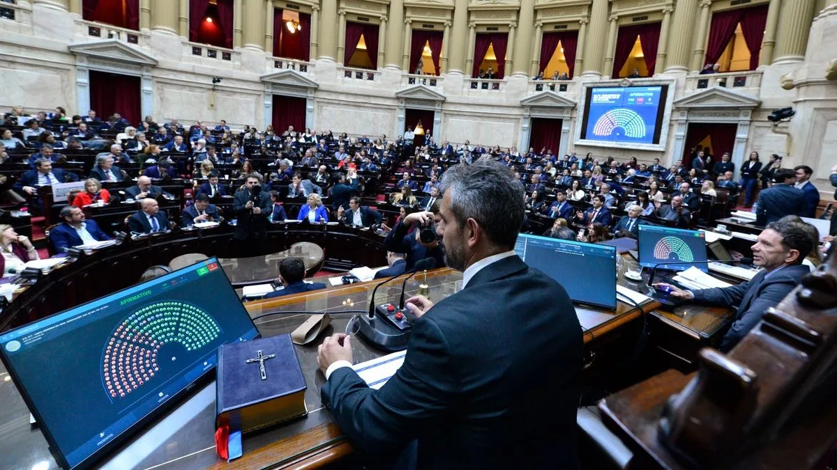 Los libertarios cambian estrategia en Diputados: se suben a la agenda opositora y dan la discusión