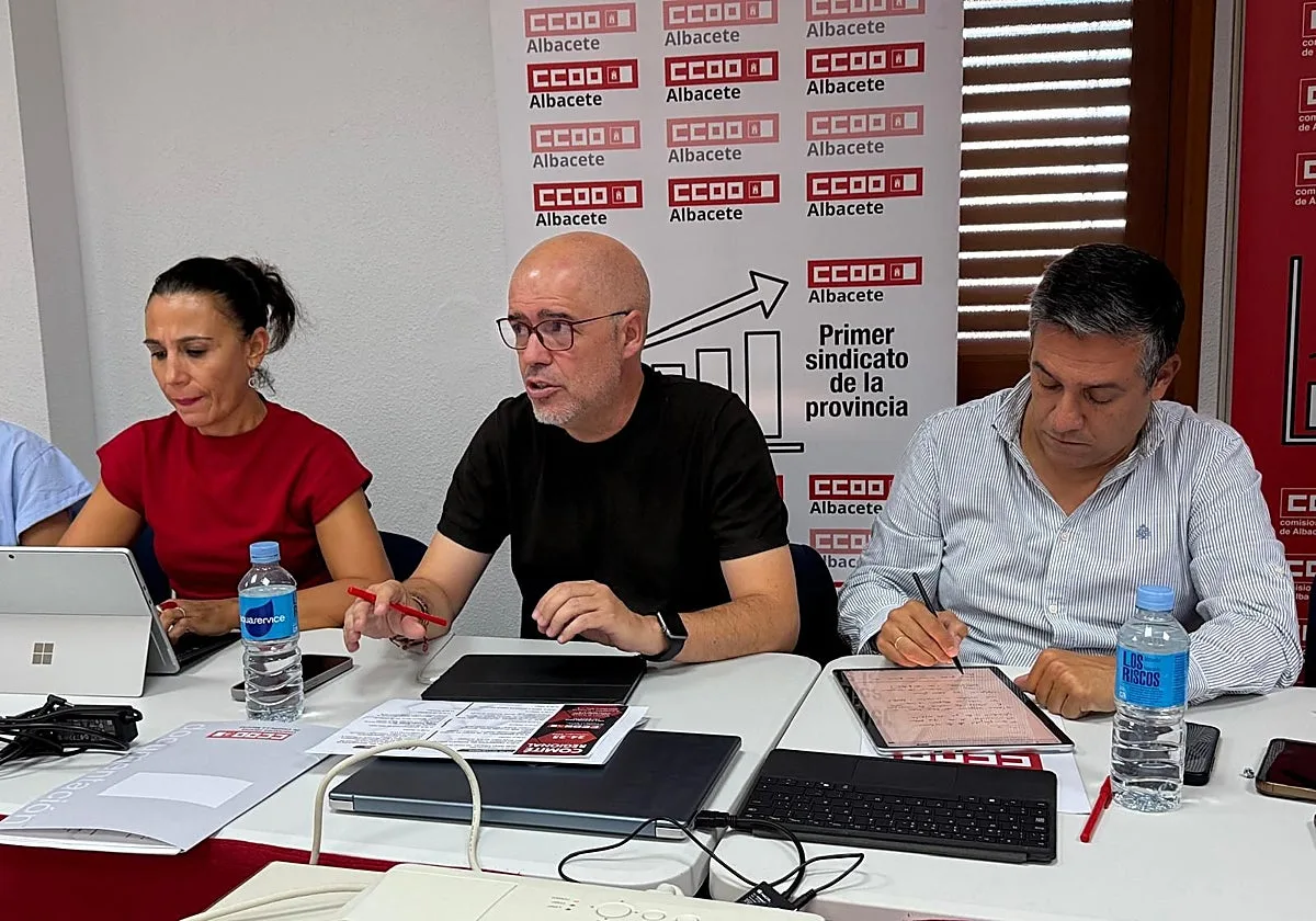 CCOO reclama desde Villarrobledo frenar a los fondos buitre y advierte de movilizaciones por los salarios