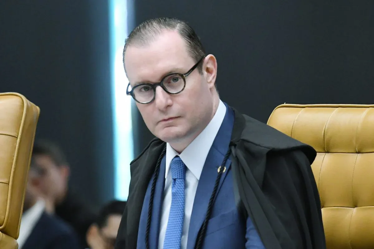 Caso Master: Zanin cobra PF e fixa prazo para entrega de dados de Vorcaro