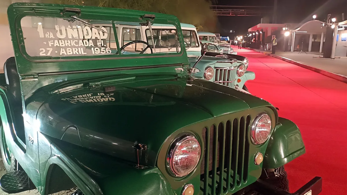 Torinos épicos, el primer Jeep IKA, el Rolls-Royce del “dueño” del Titanic y otras joyas en un evento clásico de los autos históricos