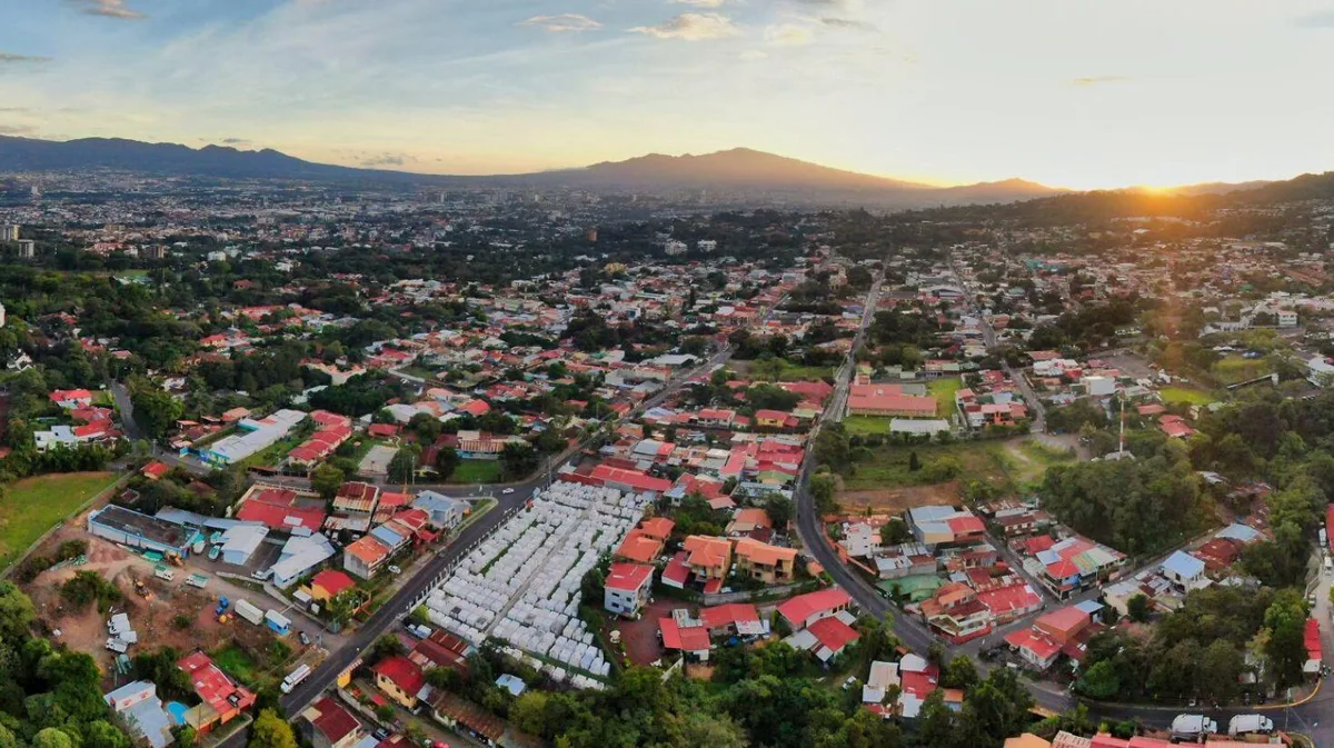 Costa Rica entre los 20 mejores países del mundo para vivir en 2026: supera a Canadá, Panamá y Uruguay en ranking internacional
