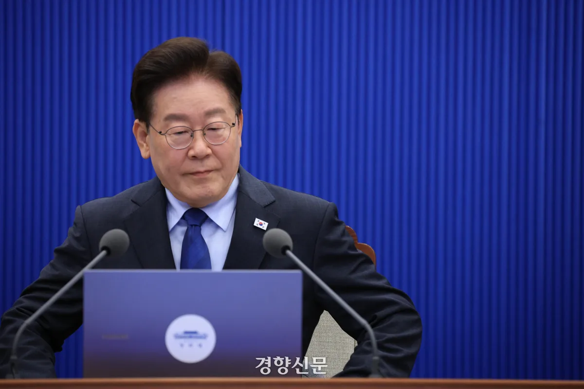 이 대통령 “개혁 걸림돌은 과격한 선동으로 초래될 반동”…4050도 ‘데드크로스’ 지지층에 설득 나섰나