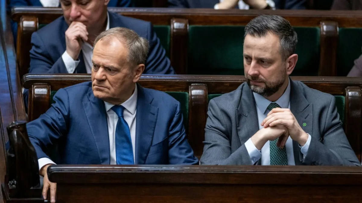 „Todernst“: Warschau alarmiert über Hinweise auf „Attentatsversuch“ gegen Tusk