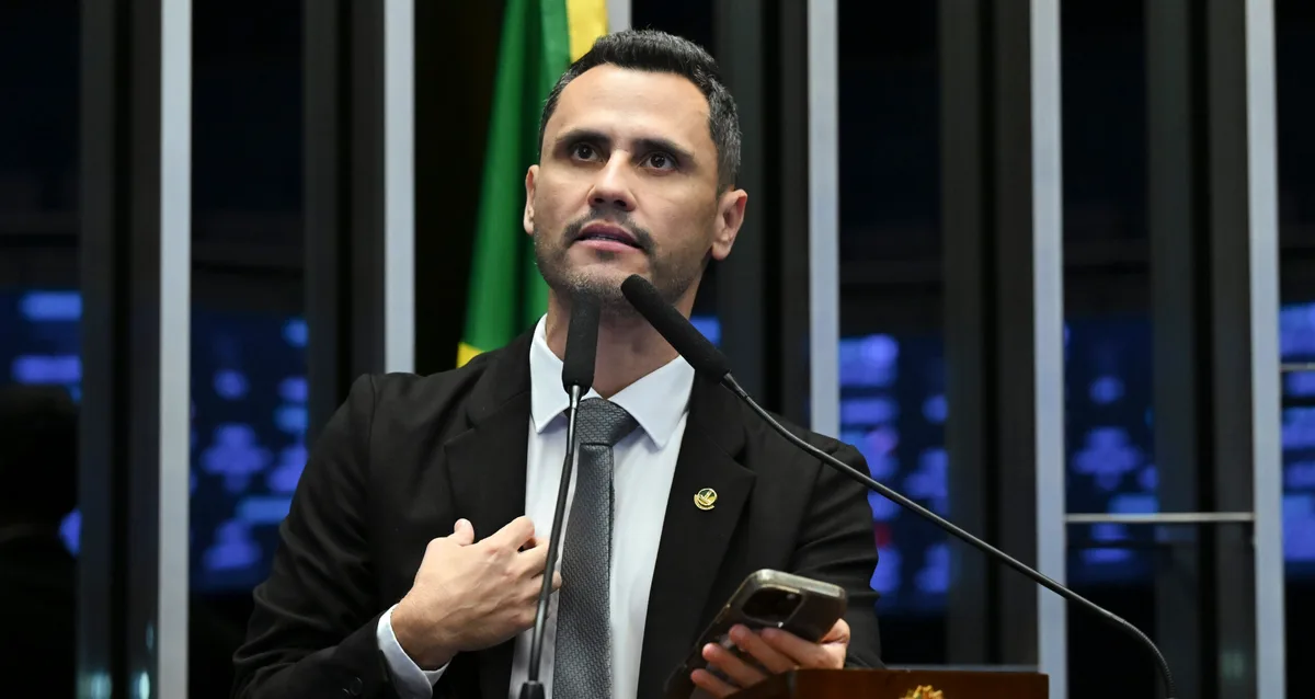 Em Minas Gerais, Cleitinho tem 37% em votos no 1º turno, Patrus soma 13% e Kalil, 11%, aponta Datafolha