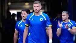 Dzeko anuncia adeus à Bósnia: «O futebol deu-me o maior privilégio da vida»