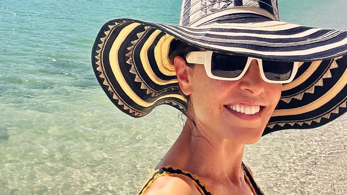 El espectacular viaje en familia de Raquel Sánchez Silva en Baja California: playas, aguas turquesas..., ¡y buceo entre orcas!
