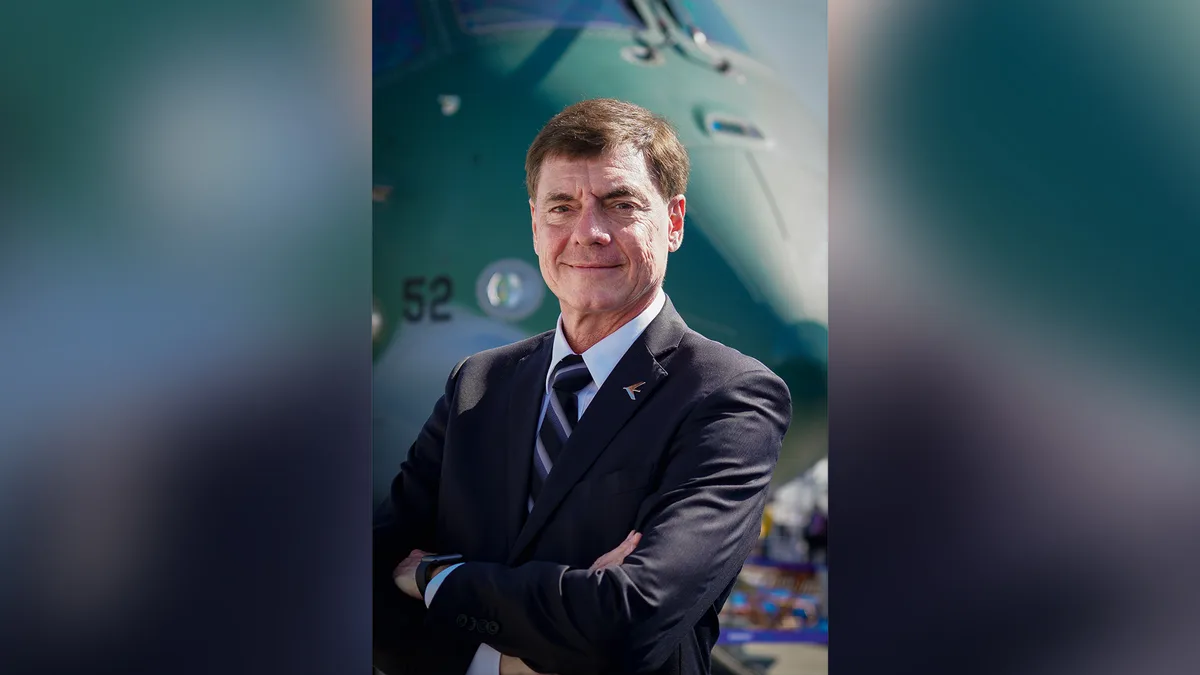 Embraer testa apetite de clientes por C-390 armado com mísseis da Anduril