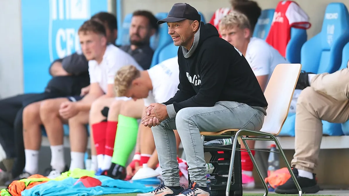 Nach nur vier Spieltagen - Aufstiegstrainer verliert Job bei Ostklub