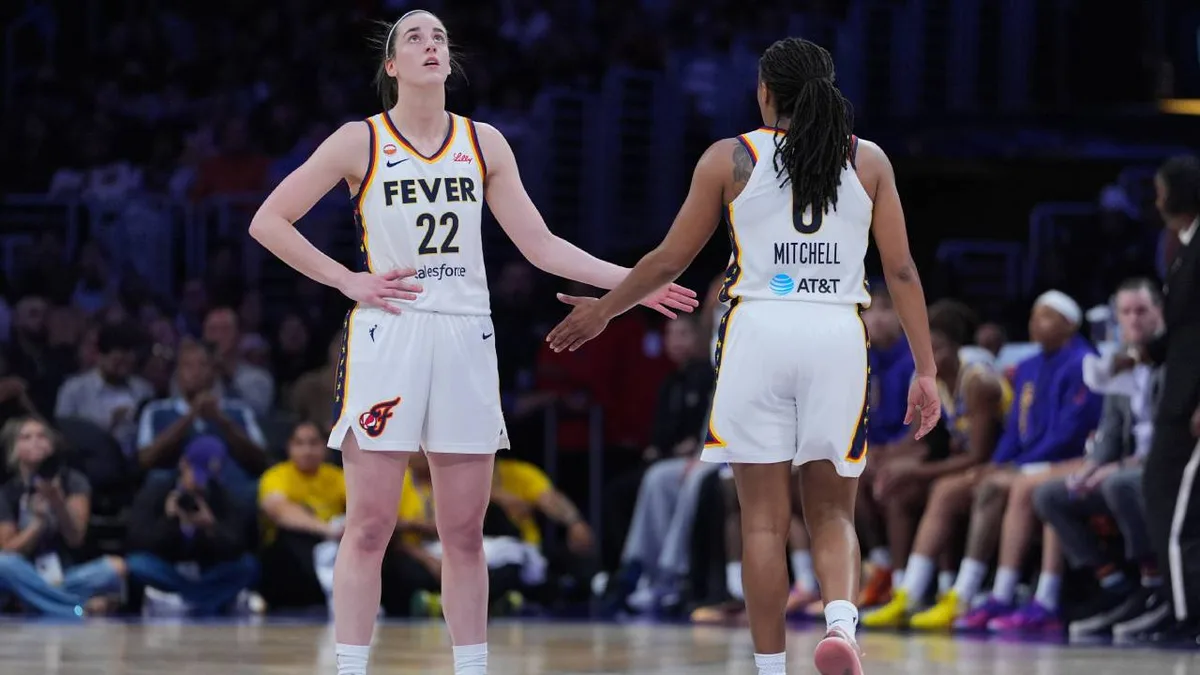 Caitlin Clark denounces hateful messages Fever teammate Kelsey Mitchell says she received
