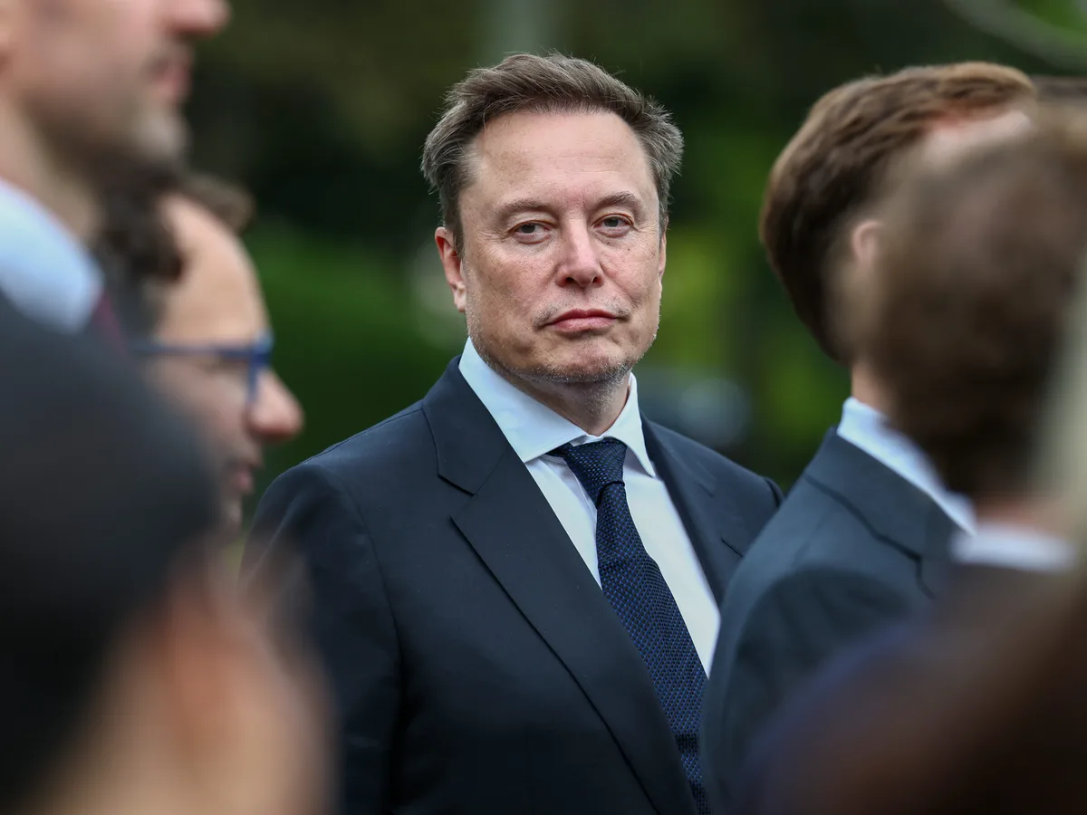 Elon Musk says he's had AI 'psychosis' half a dozen times in the last year