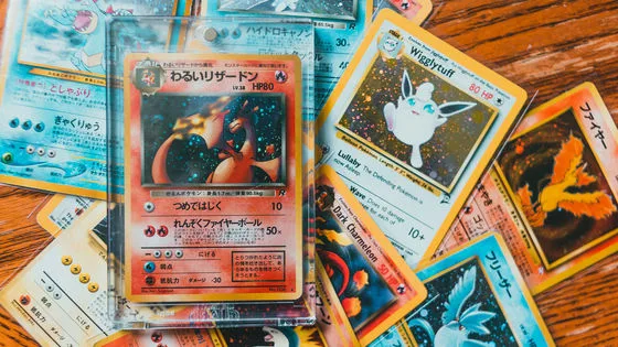 ポケモンカードをめぐる口論の末に77歳教師が幼い児童を殴ったとして逮捕される