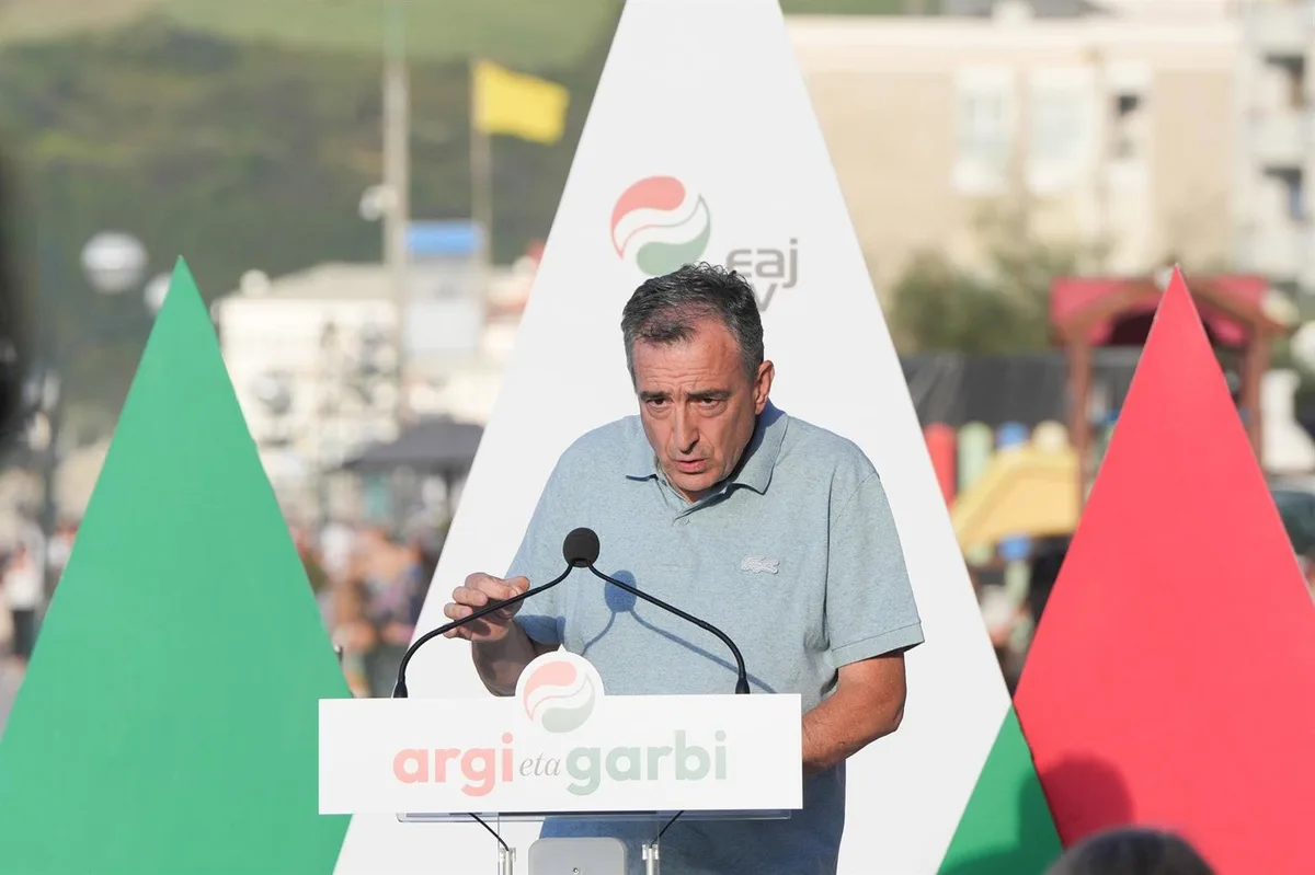 Esteban (PNV) pide "competencias integrales" en migración a un Gobierno "incapaz" de tener sistema de acogida "ordenado"